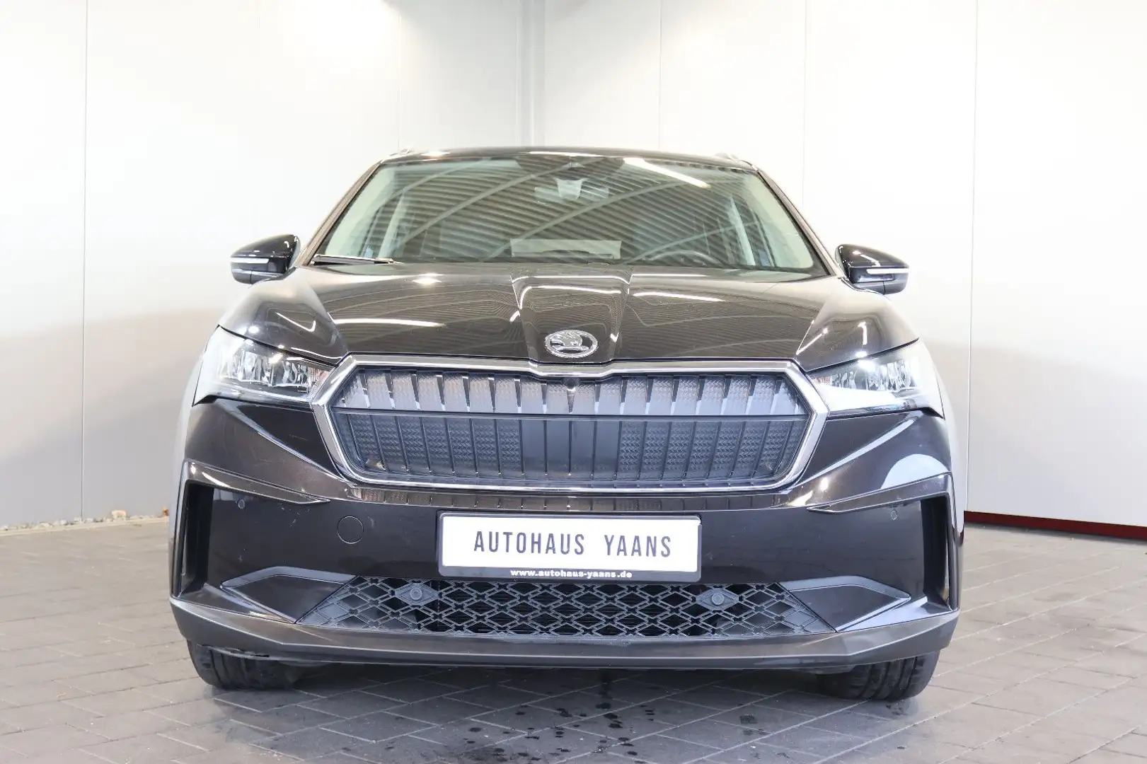 Skoda Enyaq 60 Loft ACC+SIDE+KAM+LED+MEM+KEY+CARPLAY Schwarz - 2