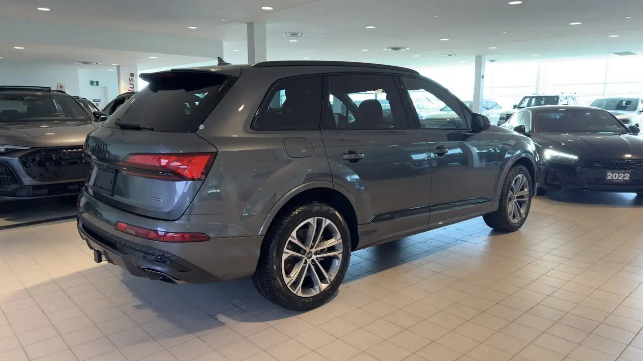 Audi Q7 снимка Audi Q7
