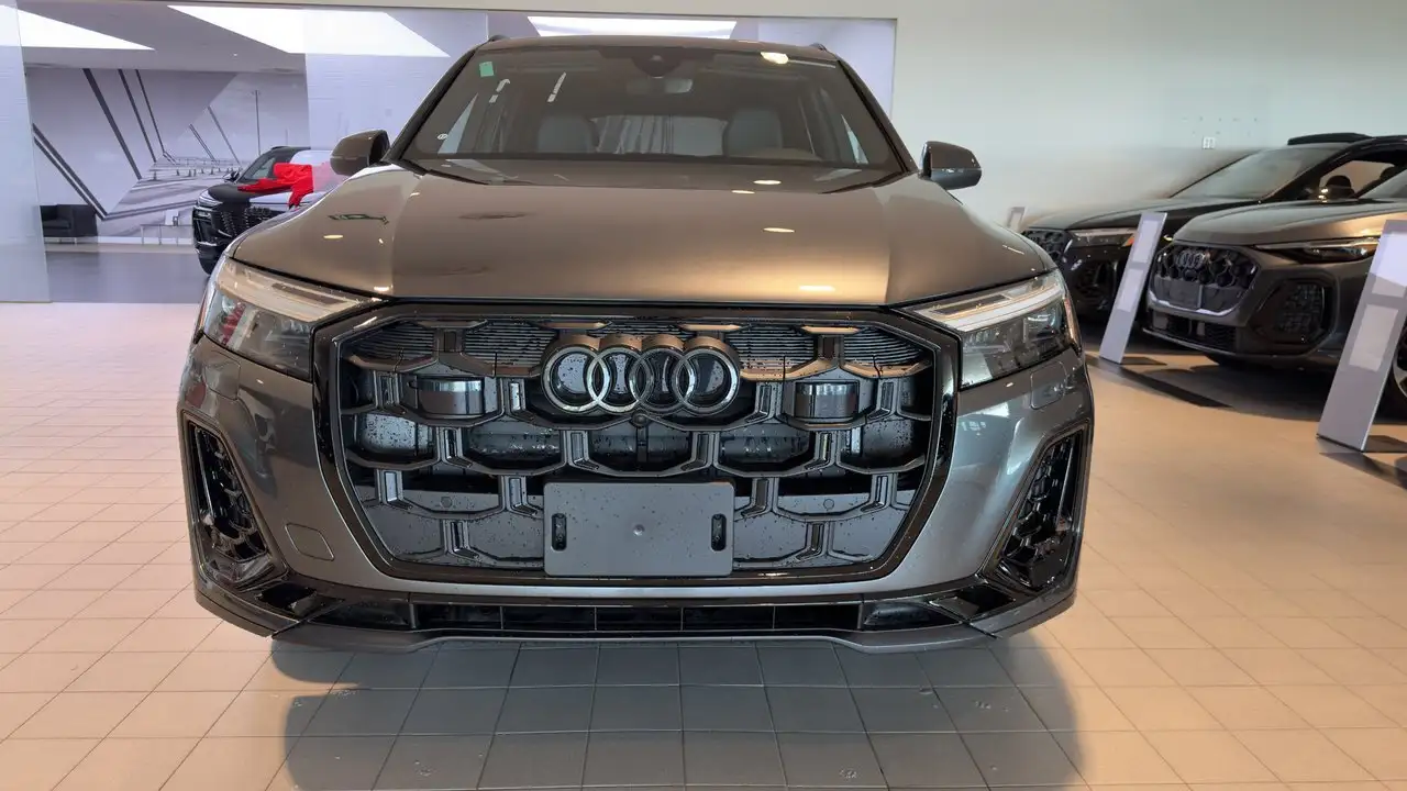 Audi Q7 снимка Audi Q7