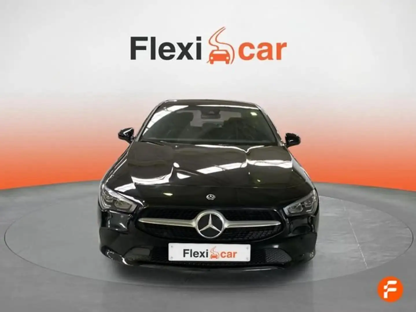 Mercedes-Benz CLA 180 Negro - 2