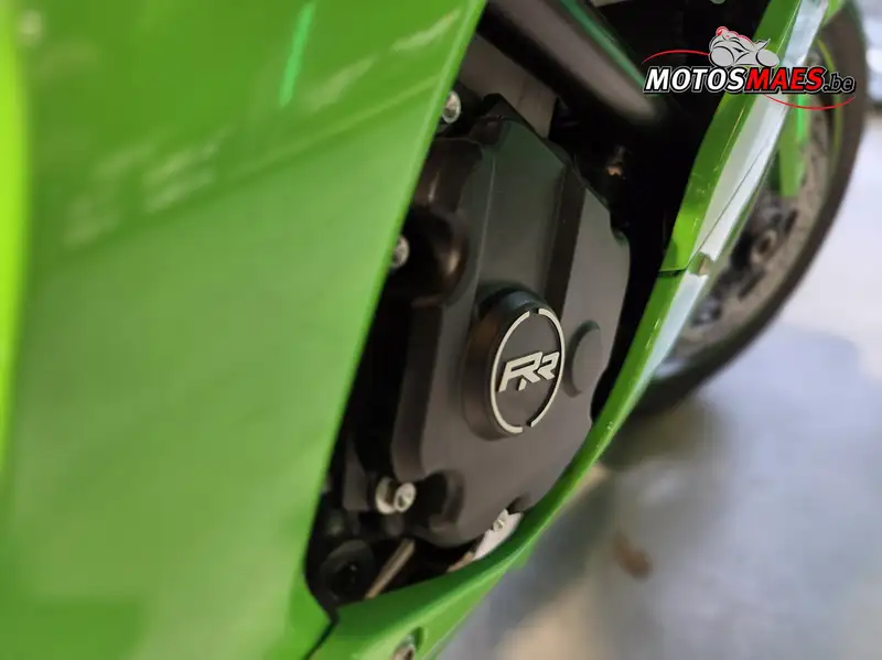 Kawasaki Ninja ZX-10RR - foto 5