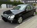 Mercedes-Benz E 220 Elegance 170 ps Schwarz - thumbnail 1