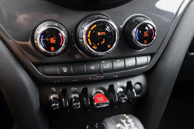 MINI Countryman view 19