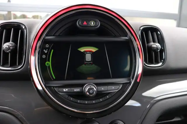 MINI Countryman view 25