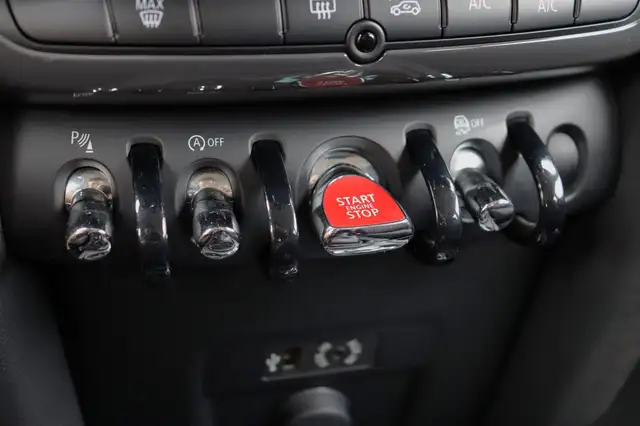 MINI Countryman view 21
