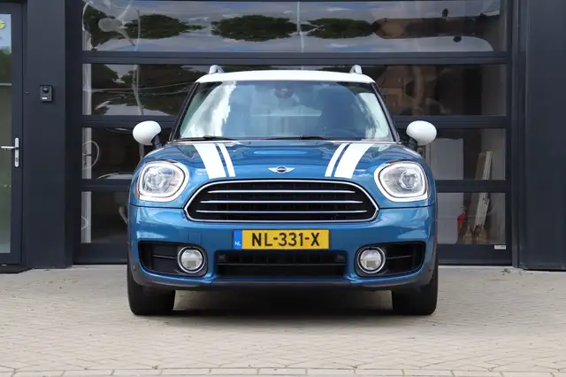 MINI Countryman view 22