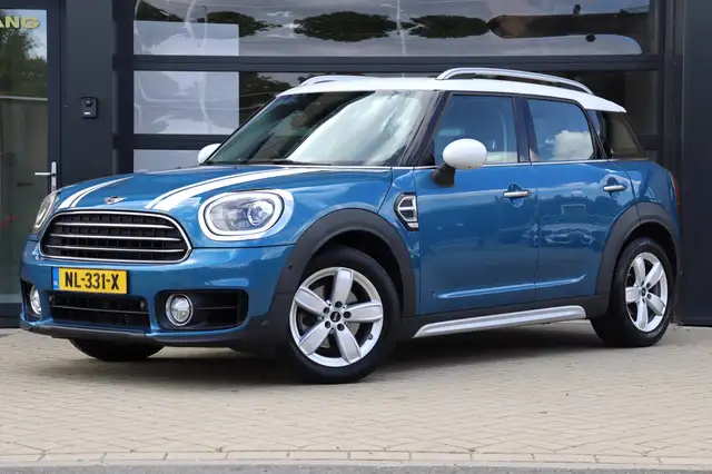 MINI Countryman view 5