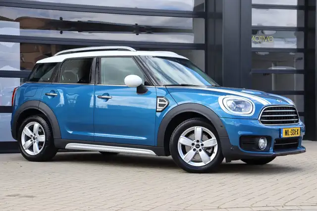 MINI Countryman view 30