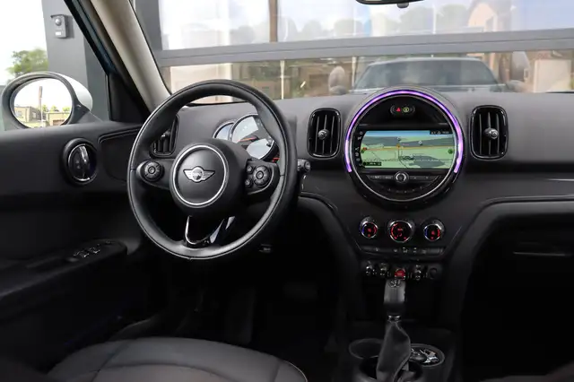 MINI Countryman view 7