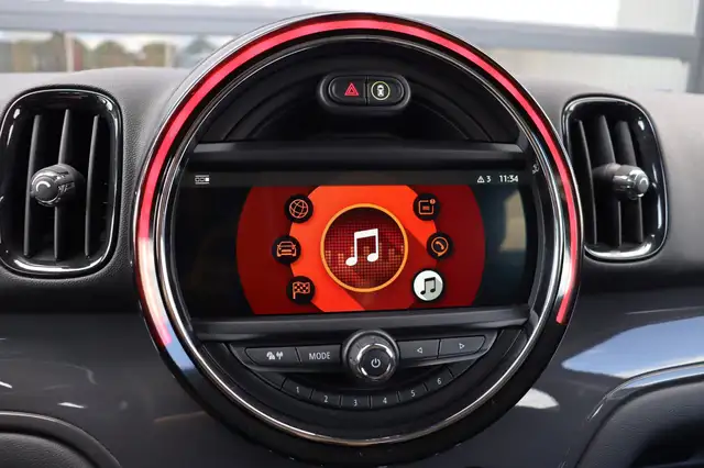 MINI Countryman view 26