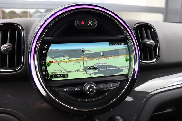 MINI Countryman view 17