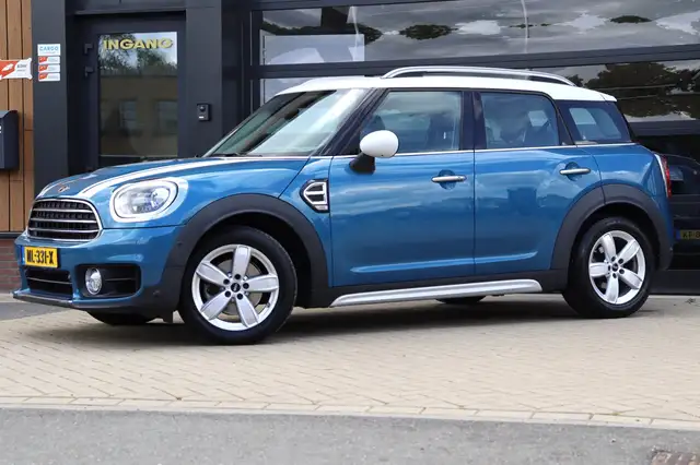 MINI Countryman view 29