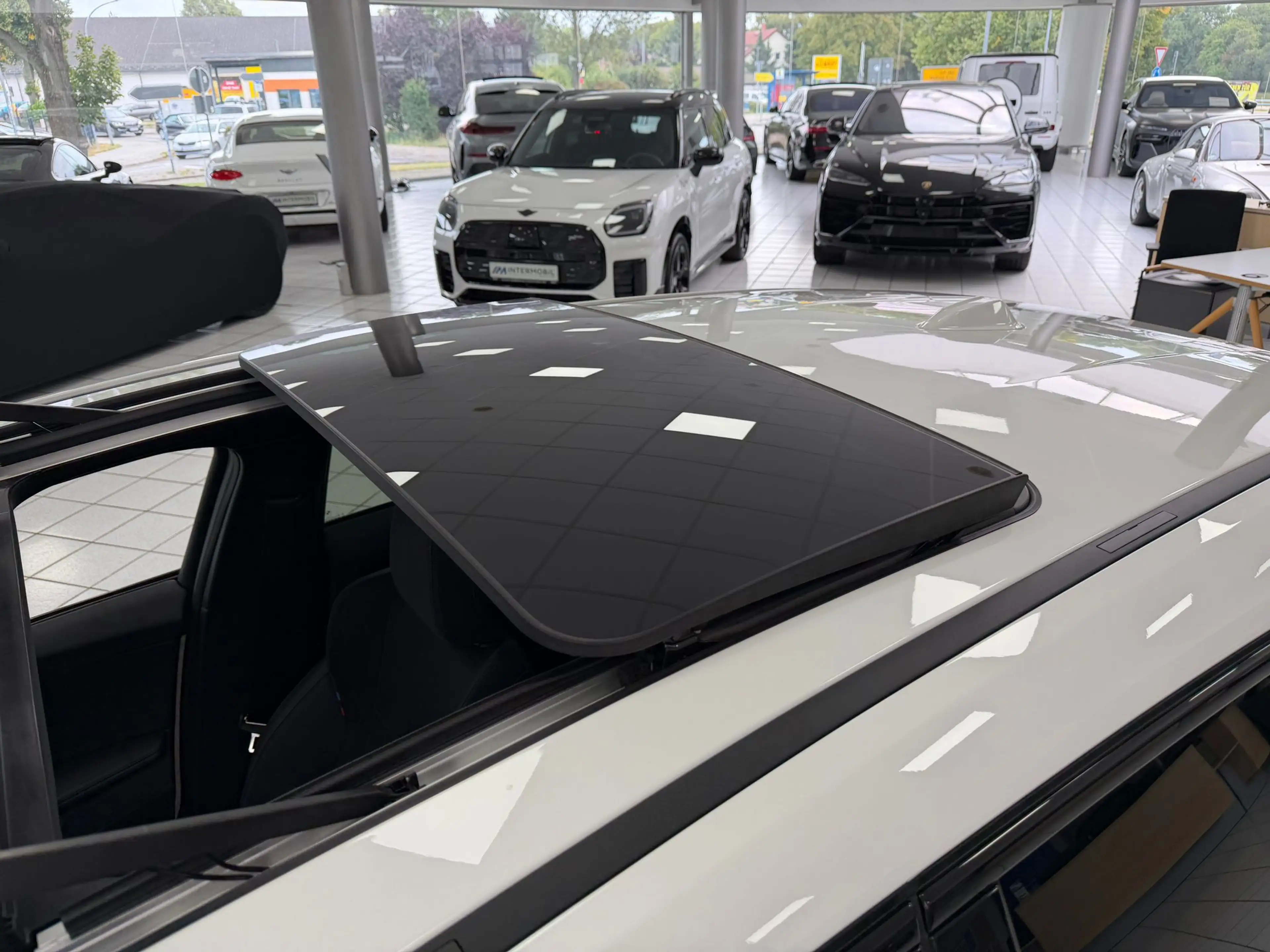 BMW 120 d M-Sport PANO*HUD*H K*MEMORY*360°*Iconic* — photo 8