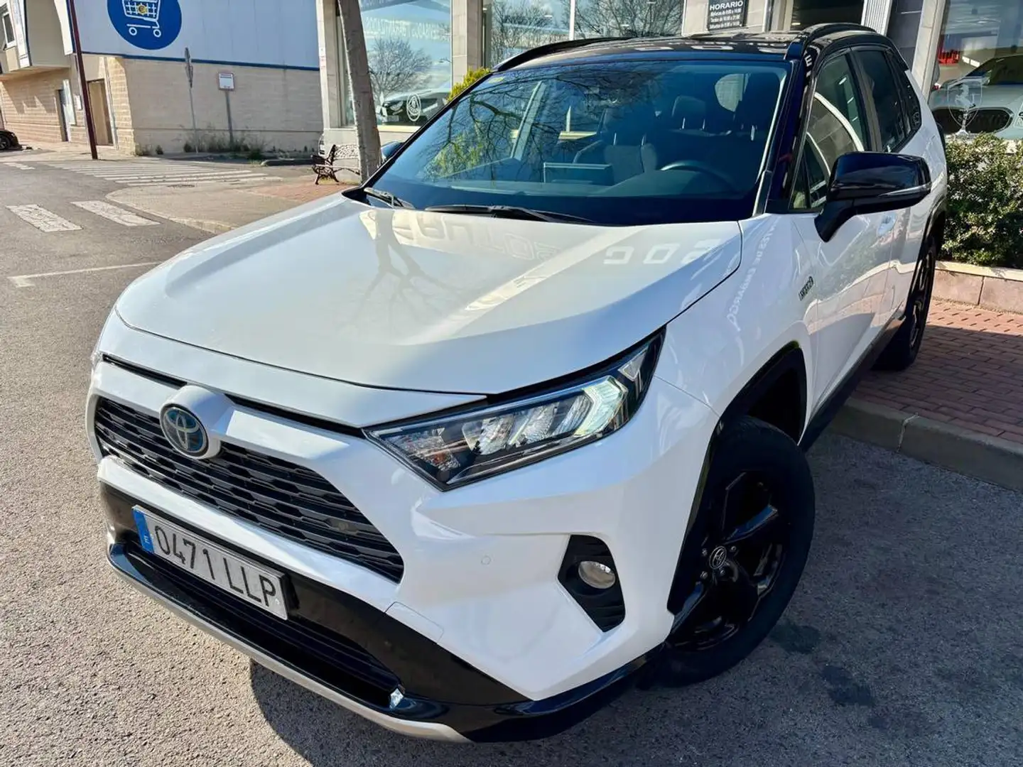 Toyota RAV 4 2.5 hybrid 2WD Advance Blanco - 2