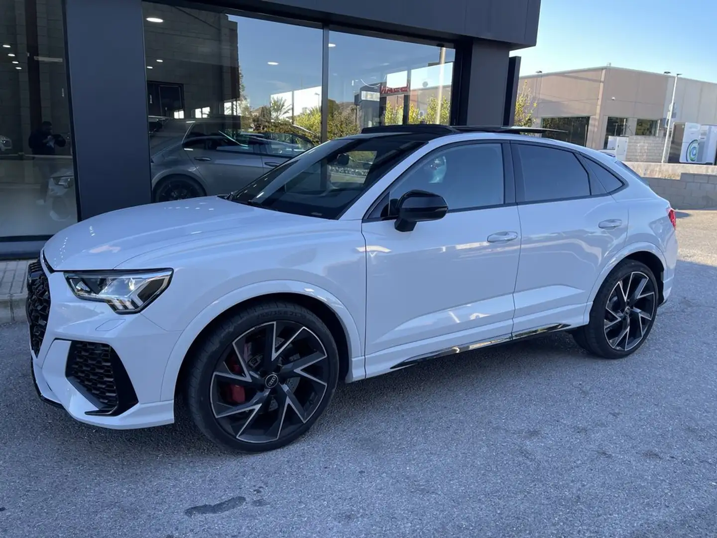 Audi A6 allroad Q3 Sportback RS 2.5 TFSI quattro Blanco - 1