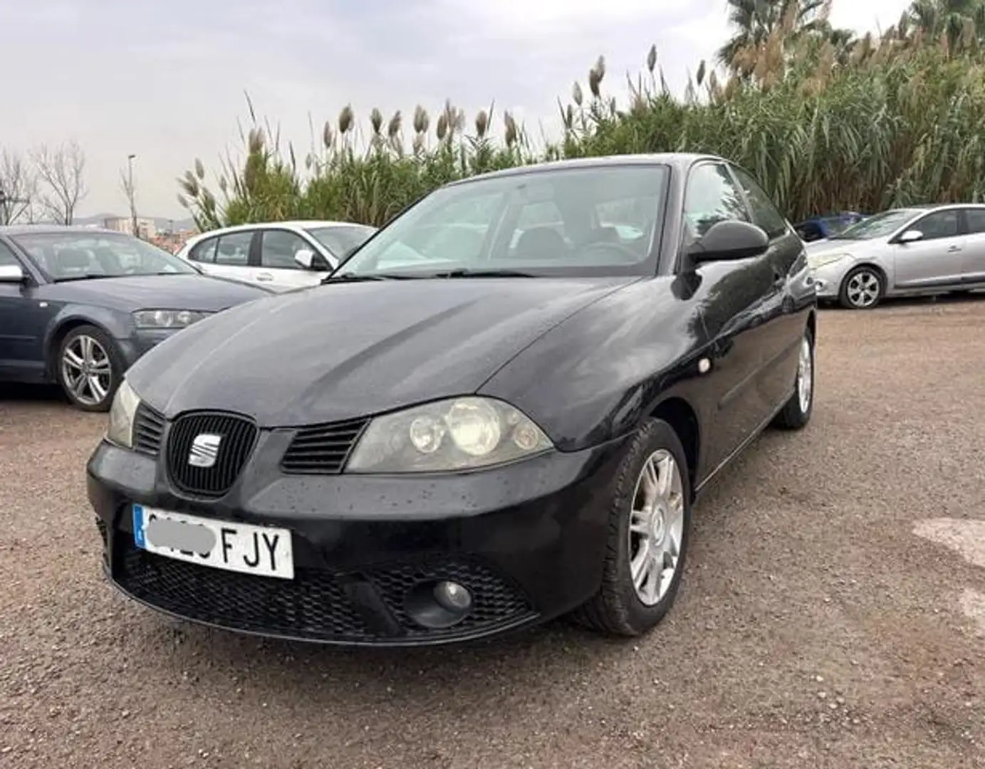 SEAT Ibiza Ibiza 1.4TDi Reference 70 Reference Negro - 1