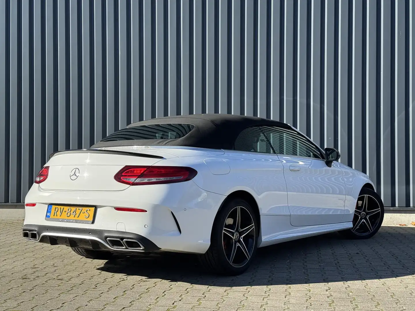 Mercedes-Benz C 200 Cabrio Edition 1 AMG Burmester | Nekverwarming | L Blanc - 2