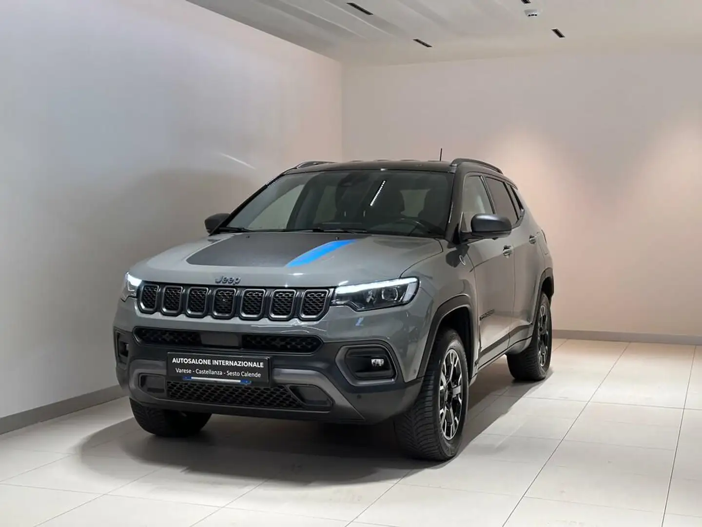 Jeep Compass 1.3 turbo t4 phev Trailhawk 4xe auto Grijs - 1