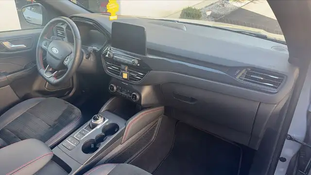 Ford Kuga view 10