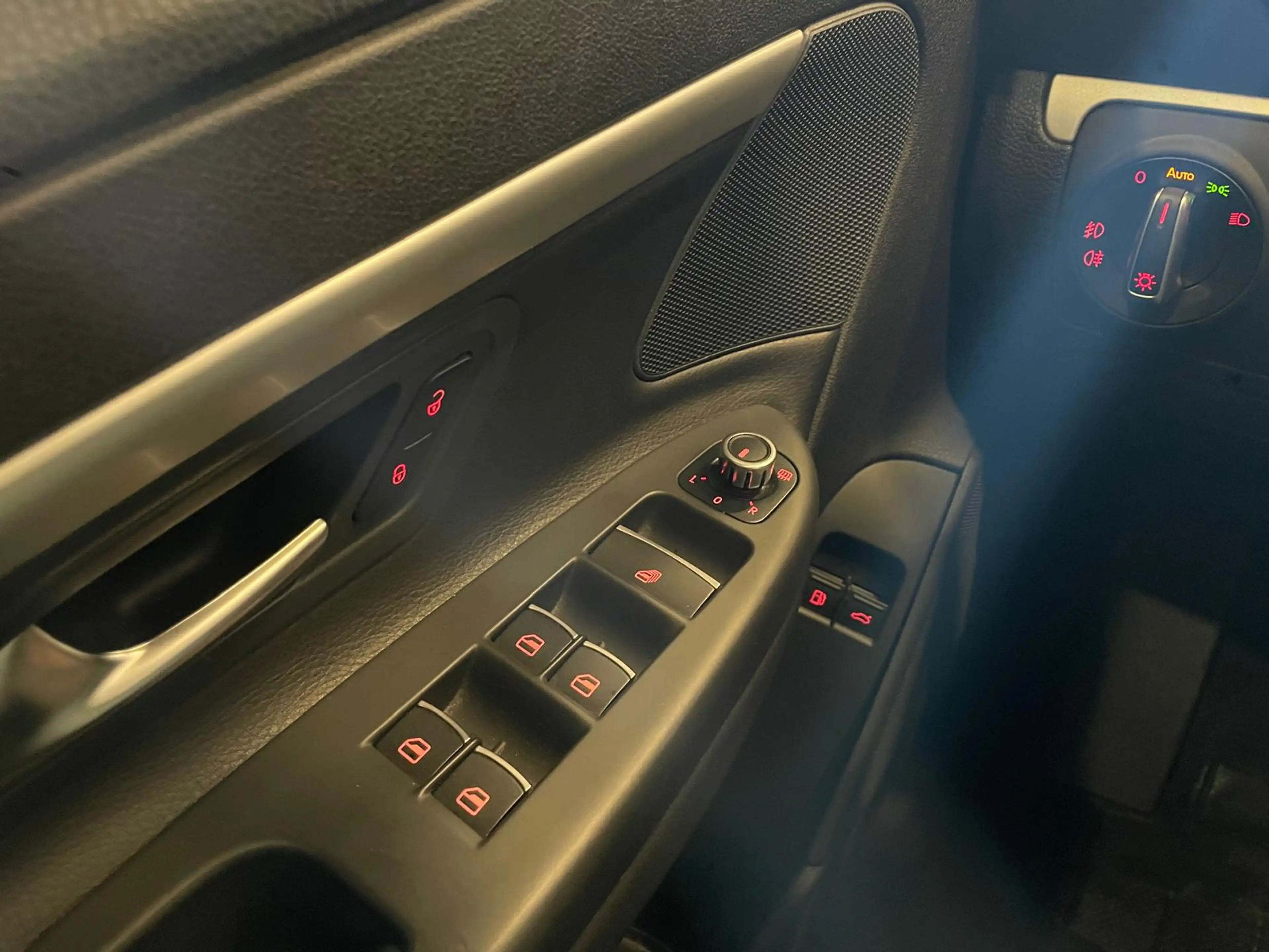 Volkswagen Eos Eos 1.4 TSI BMT I CARNET COMPLET — photo 14