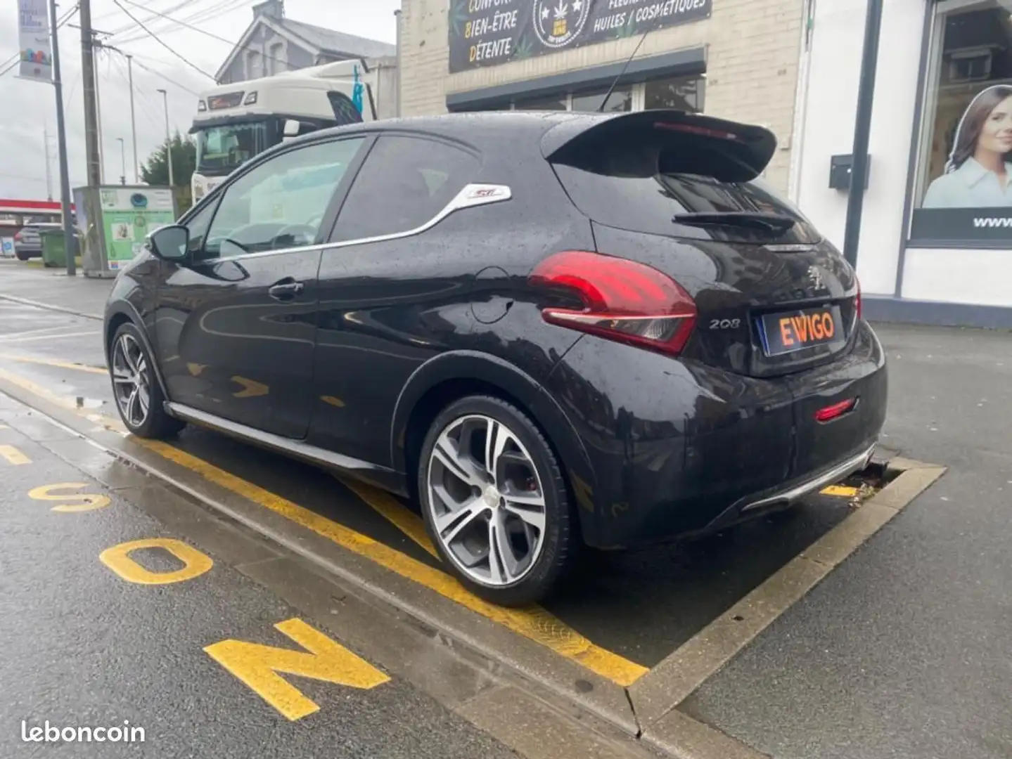 Peugeot 208 GENERATION-I 1.6 THP GTI Noir - 2