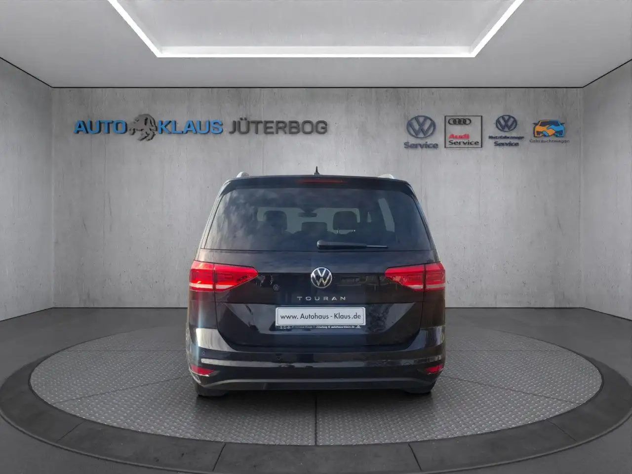 Volkswagen Touran Highline 1.5 TSI 7 Sitze - Navi LED Klima 5