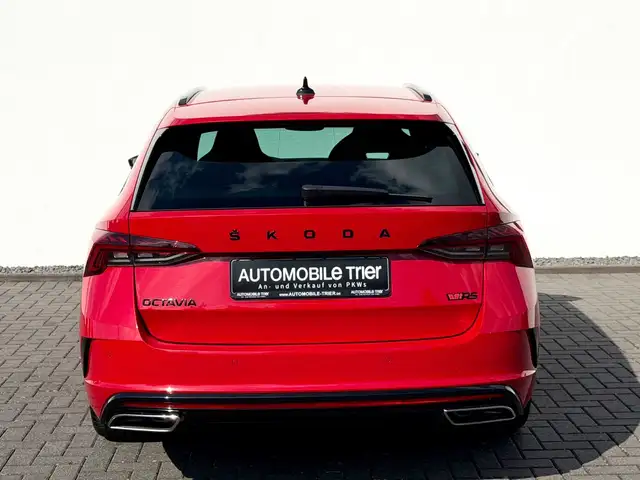 Skoda Octavia view 6