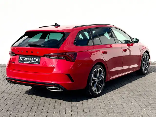 Skoda Octavia view 5