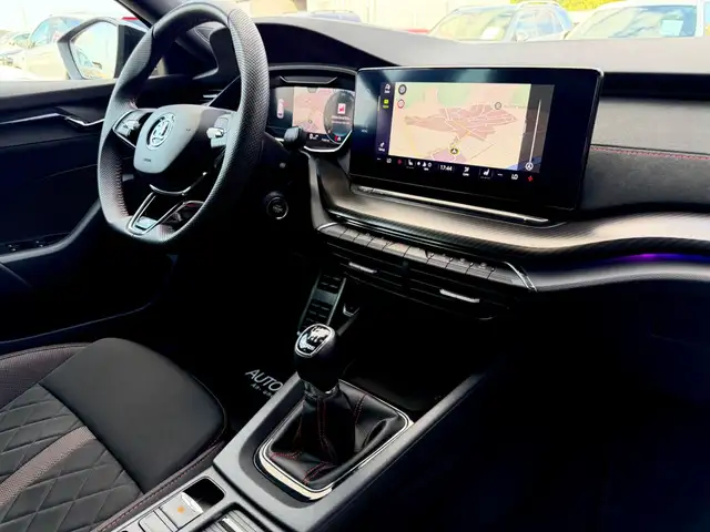 Skoda Octavia view 12