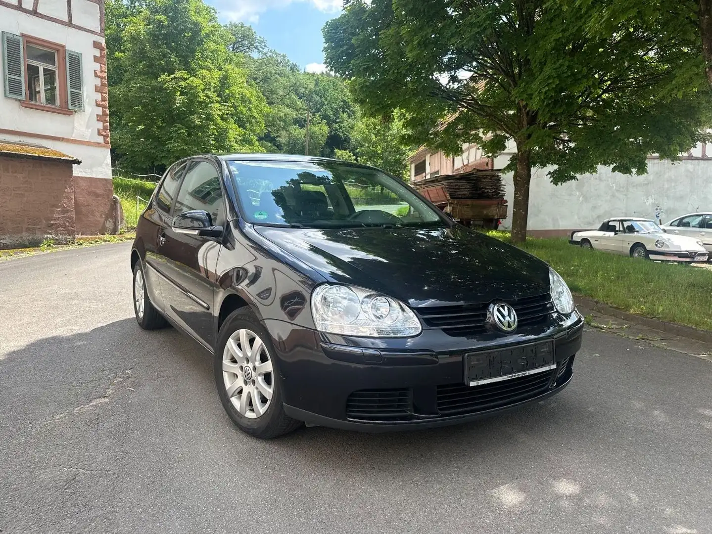 Volkswagen Golf V Lim. Comfortline / SHZ / Klima / TÜV neu Negro - 1