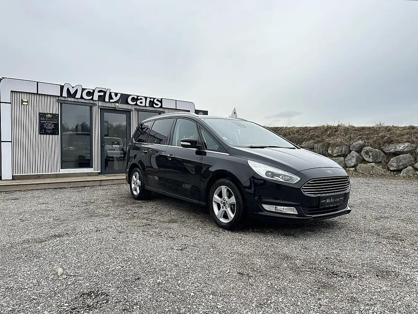 Ford Galaxy 2,0 EcoBlue Titanium Aut. - RÜCKFAHRKAMERA - 7 ... Schwarz - 2
