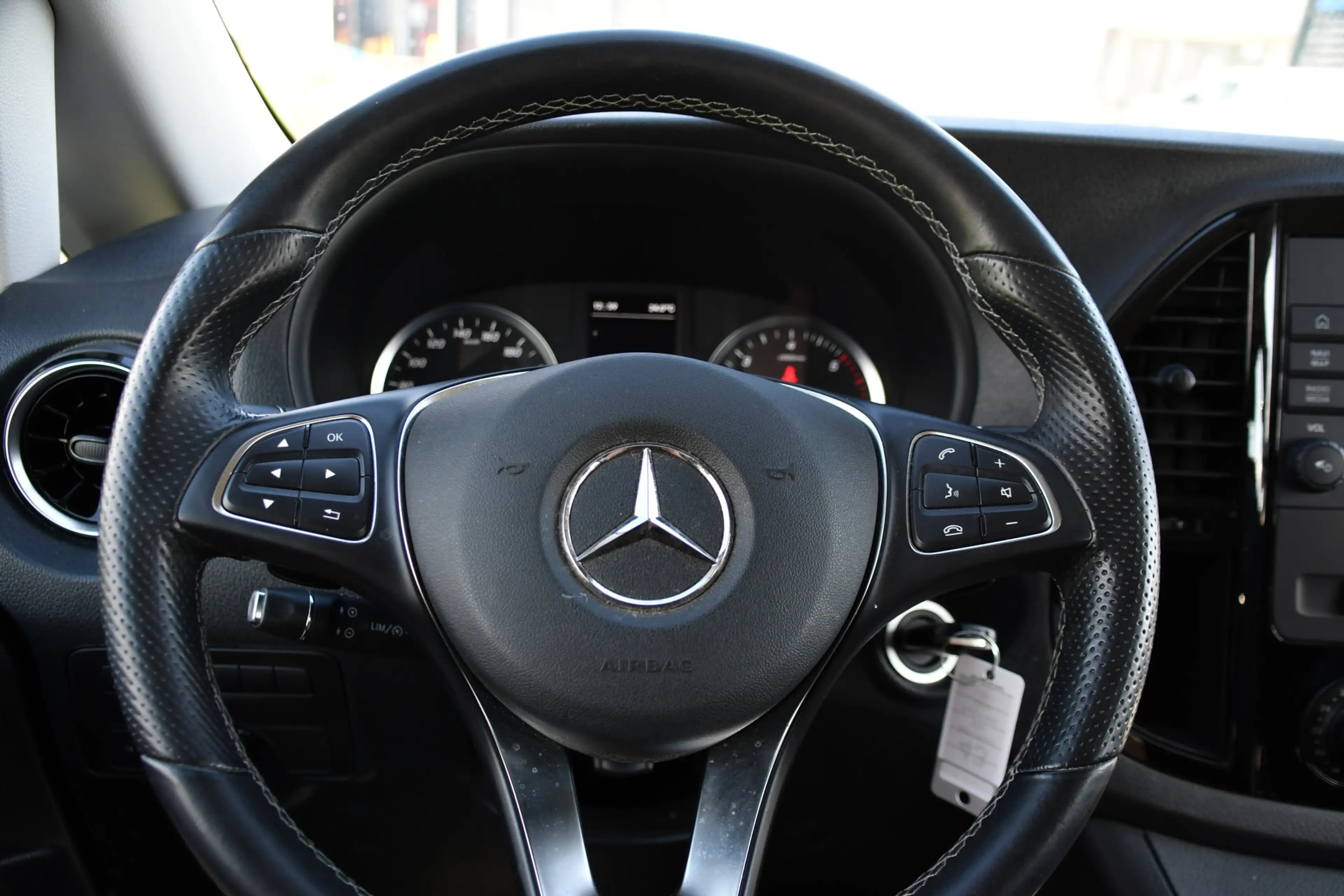 Mercedes-Benz Vito 190pk CDI L3 DC PB Edition Camera, Cruise, Carplay — photo 14