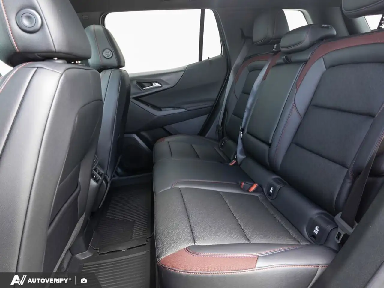 Chevrolet Equinox снимка Chevrolet Equinox