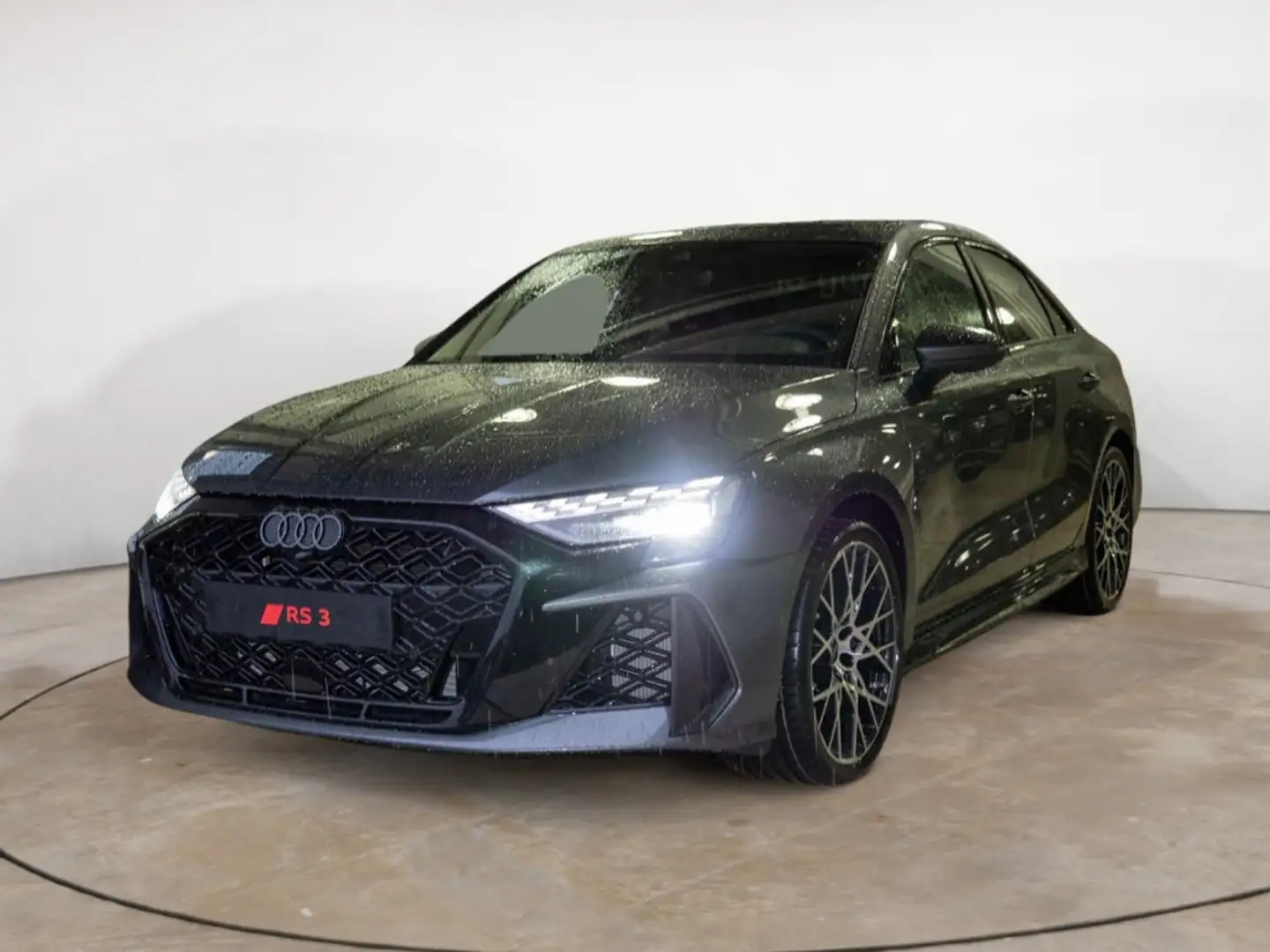 Audi RS3 Limousine Grau - 1