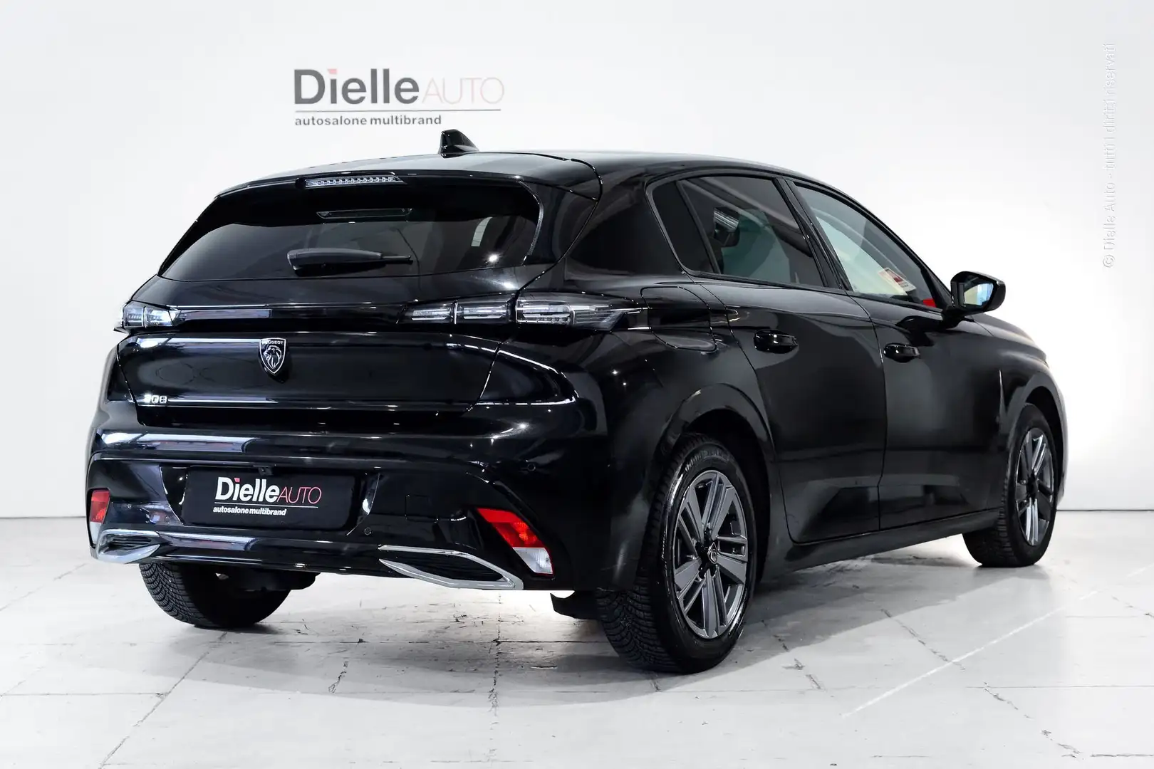 Peugeot 308 308 PureTech Turbo 130 S&S Allure Schwarz - 2