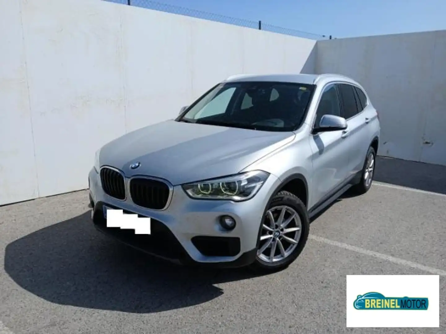BMW X1 sDrive16d Wit - 1