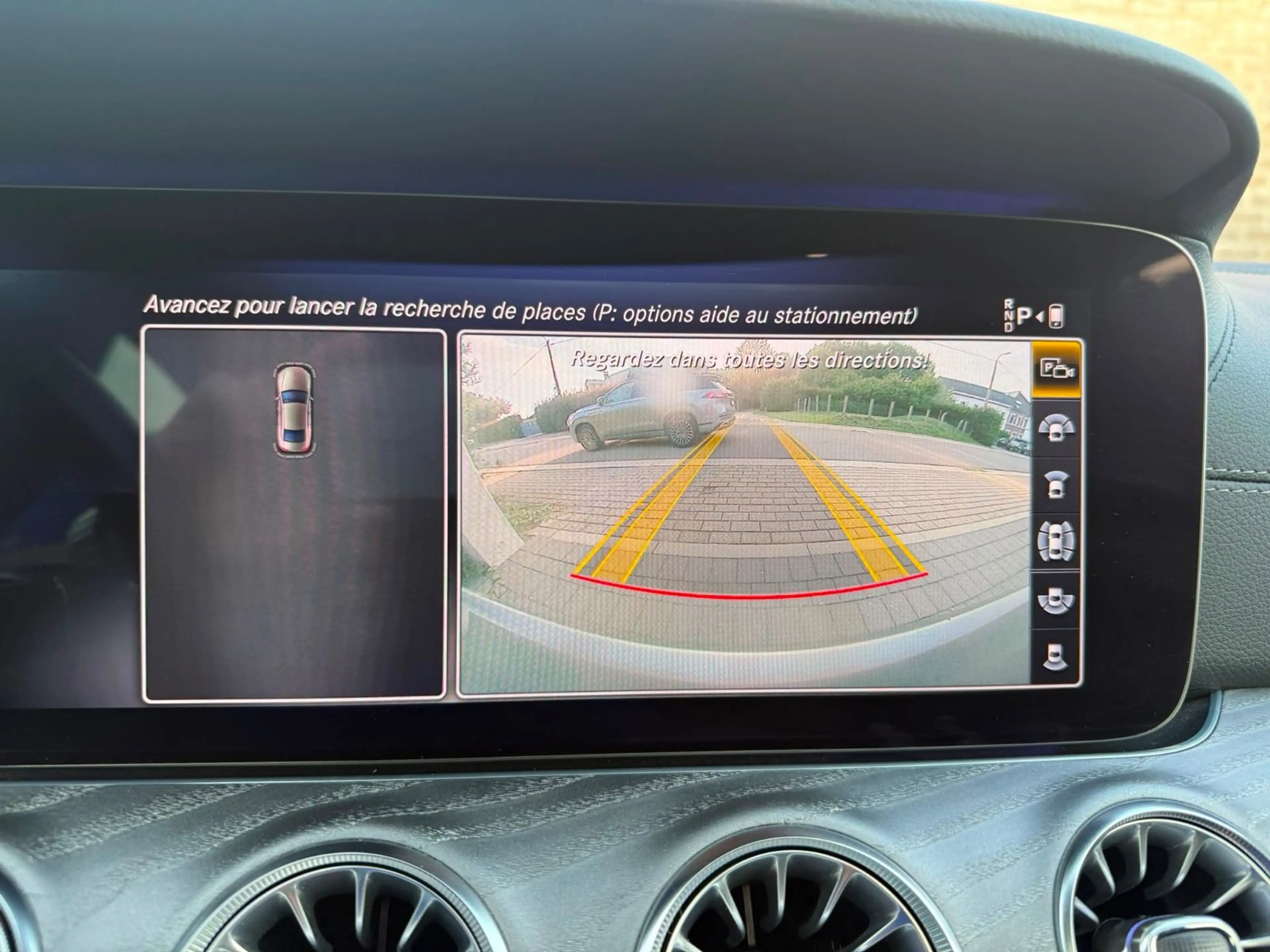Mercedes-Benz CLS 350 d 4Matic AMG Line Vollausstattung — photo 15