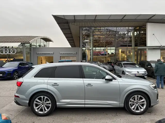 Audi Q7 55 TFSI e quattro 290 kW Ansicht 6