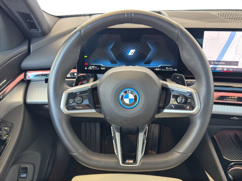 BMW 550 e xDrive Lim. M Sport LiveCock.LED.AHK.ParkAs — photo 5