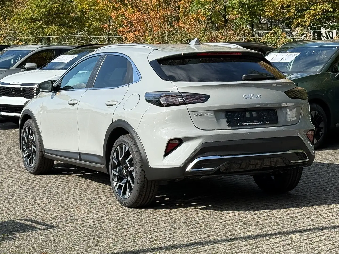 Kia XCeed Kia XCeed 1.6 T-GDI Nightline Gris - 2