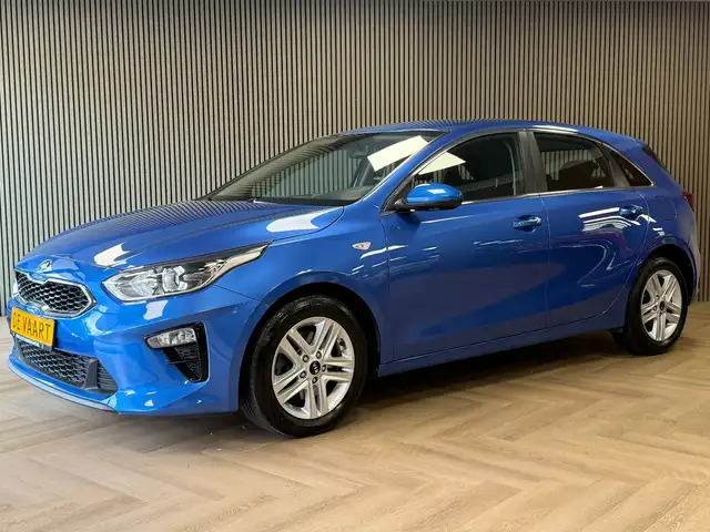 Kia Ceed / cee'd 1.4 T-GDi DynamicLine AUT 140PK NAVI CRUISE CLIMAT