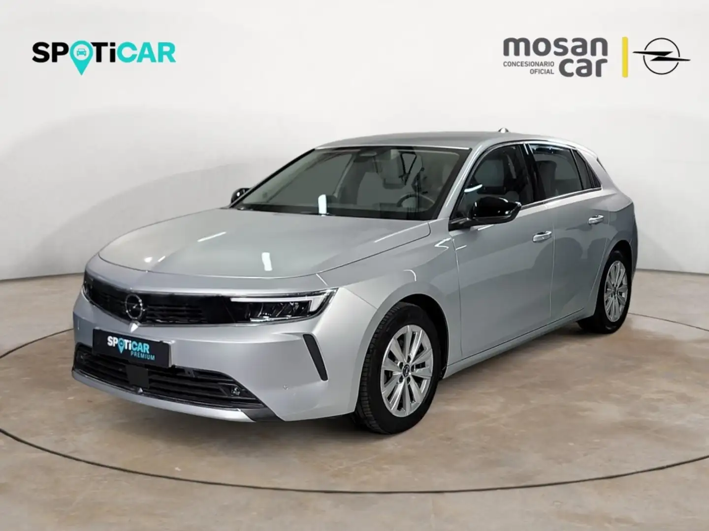 Opel Astra 1.2T XHL S/S Edition 110 - 1