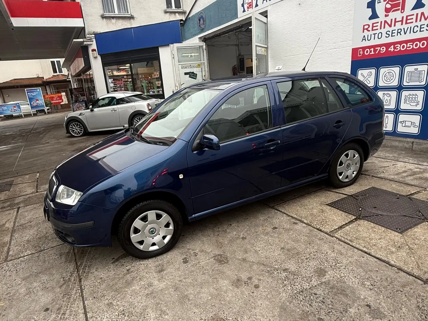 Skoda Fabia Fabia Combi 1.4 16V Combi Classic Blau - 2