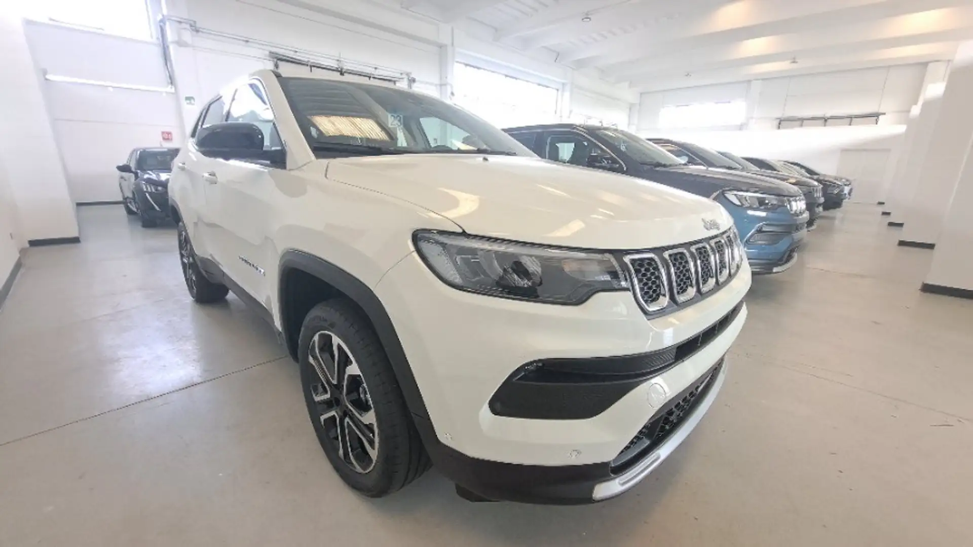 Jeep Compass 1.5 Turbo T4 MHEV Altitude KM0 PRONTA CONSEGNA Bianco - 2