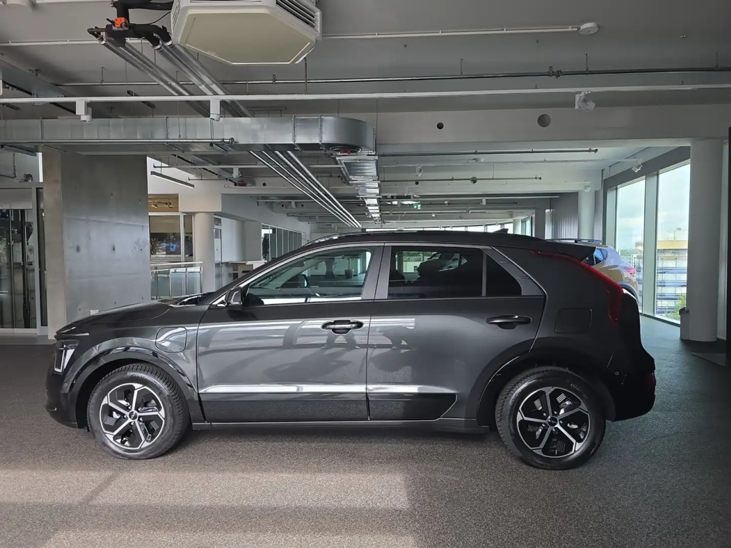 Kia Niro Plug-in Hybrid Spirit Klima Navi Gris - 2
