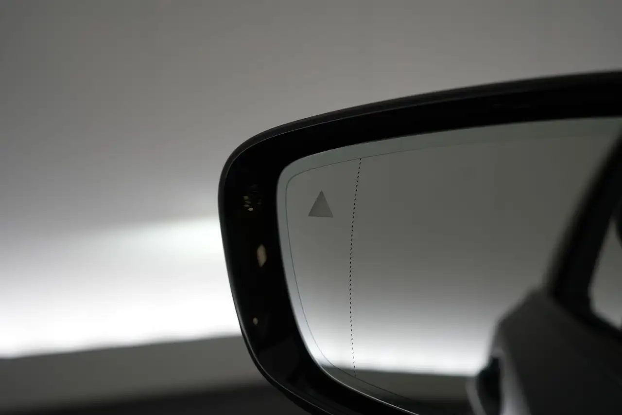 BMW 320 3 320dA Business+ LEDER/CUIR LED GPS PDC CAM H/K B, миниатюра 30
