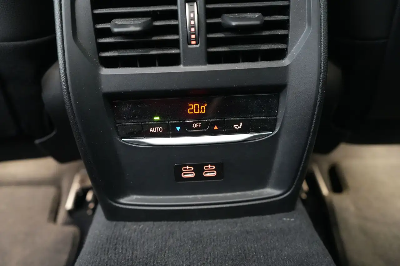 BMW 320 3 320dA Business+ LEDER/CUIR LED GPS PDC CAM H/K B, миниатюра 25