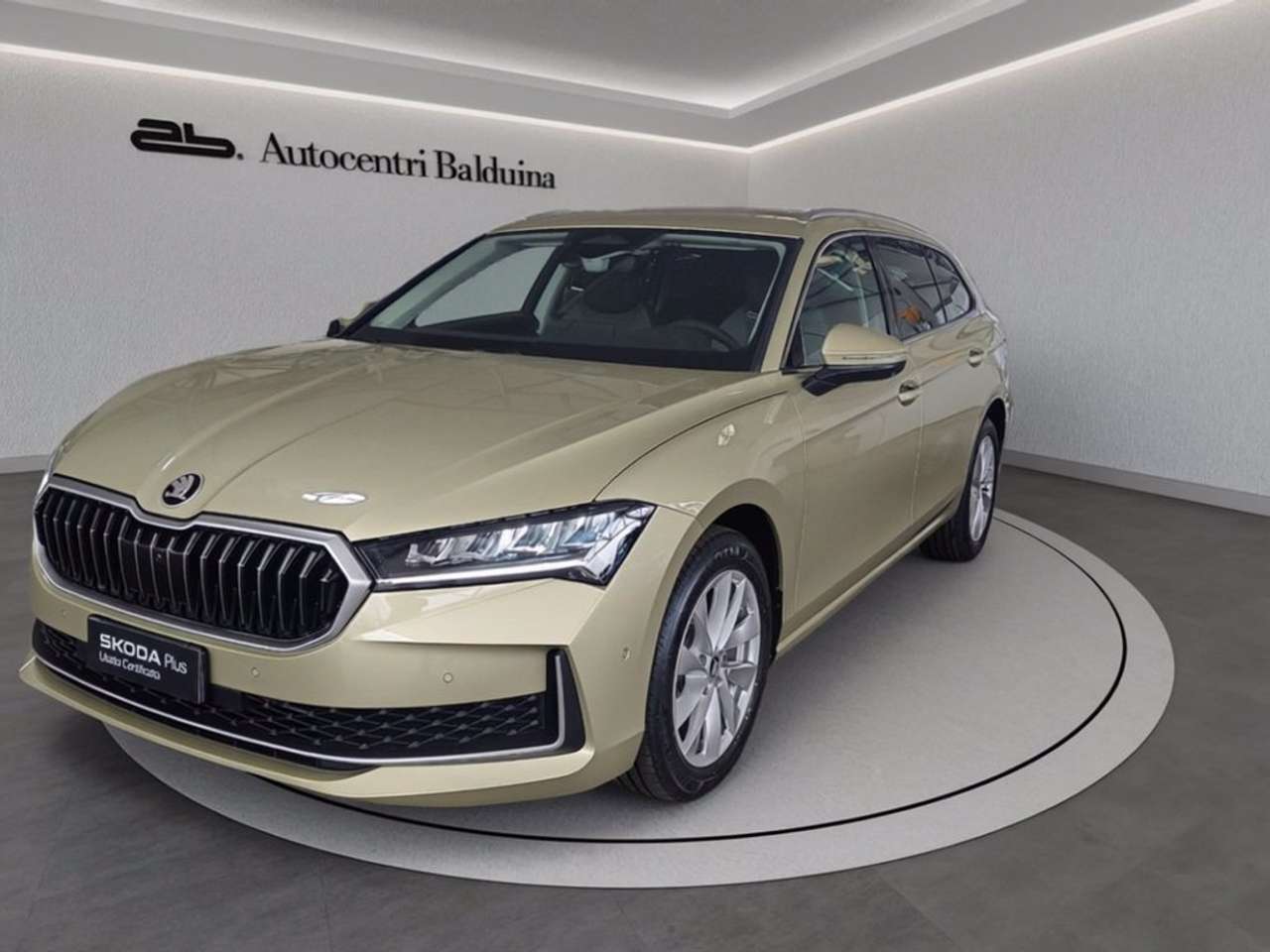 Skoda Superb wagon 1.5 tsi hybrid style 150cv dsg