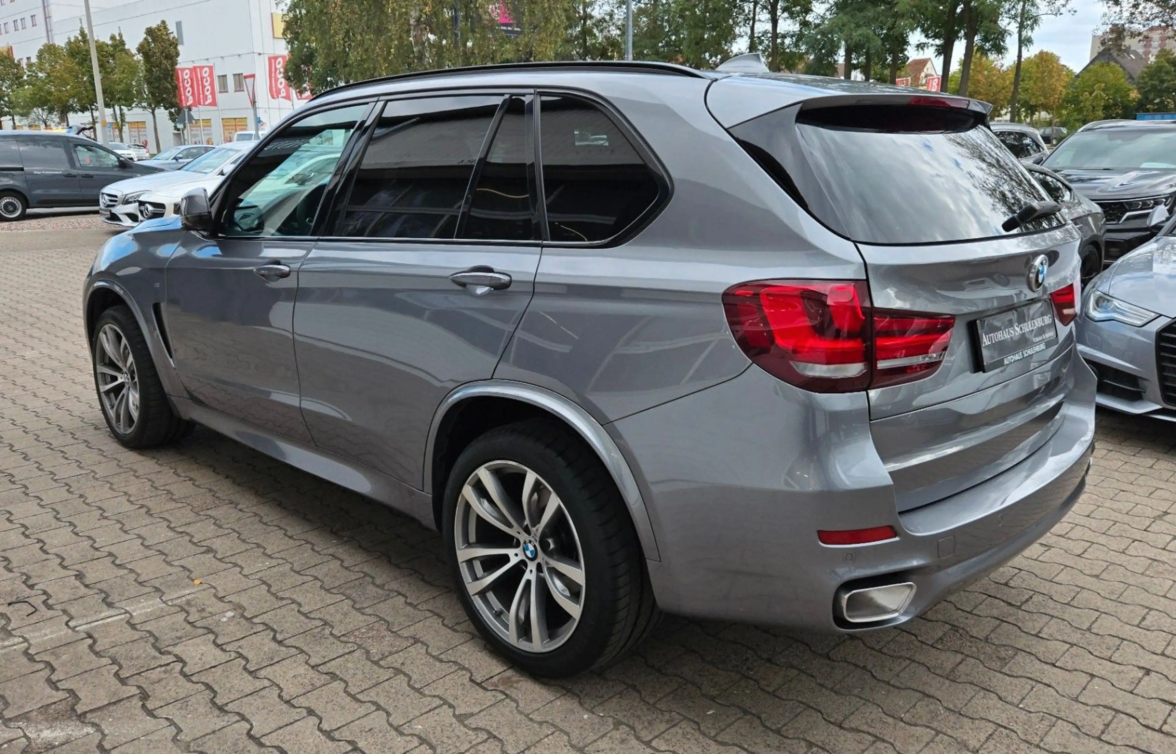 BMW X5 xDrive 25d M Sport 7-Sitze Standheiz.Panorama — photo 7
