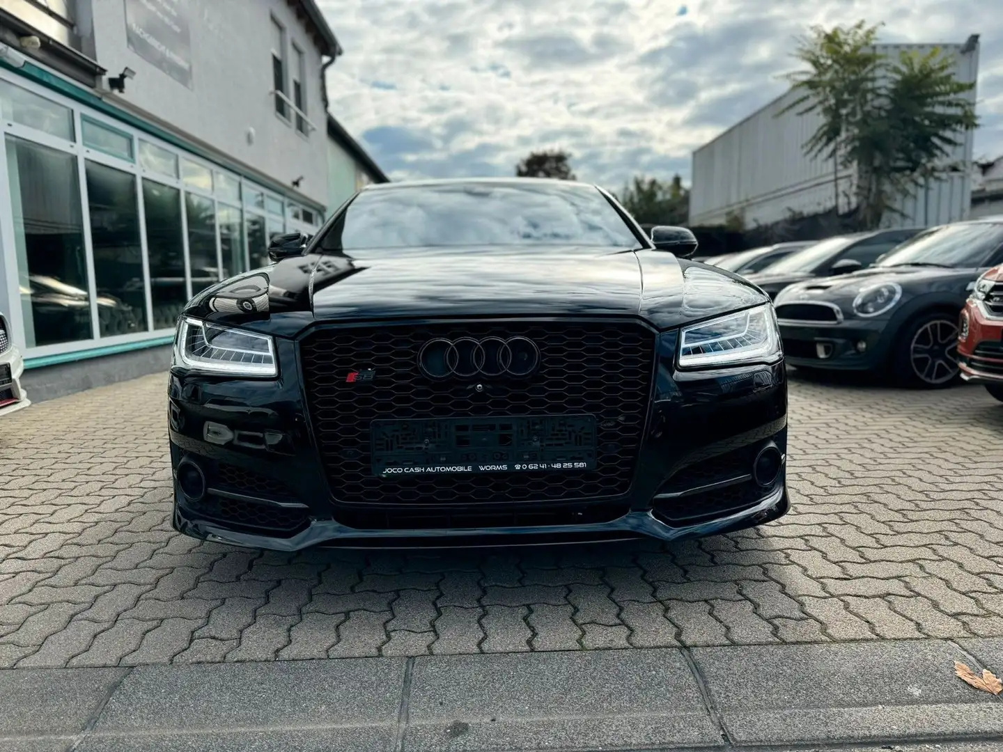 Audi S8 4.0 TFSI quattro Exclusive*Matrix*Carbon*Voll Schwarz - 2